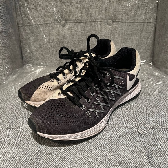pegasus 32 black